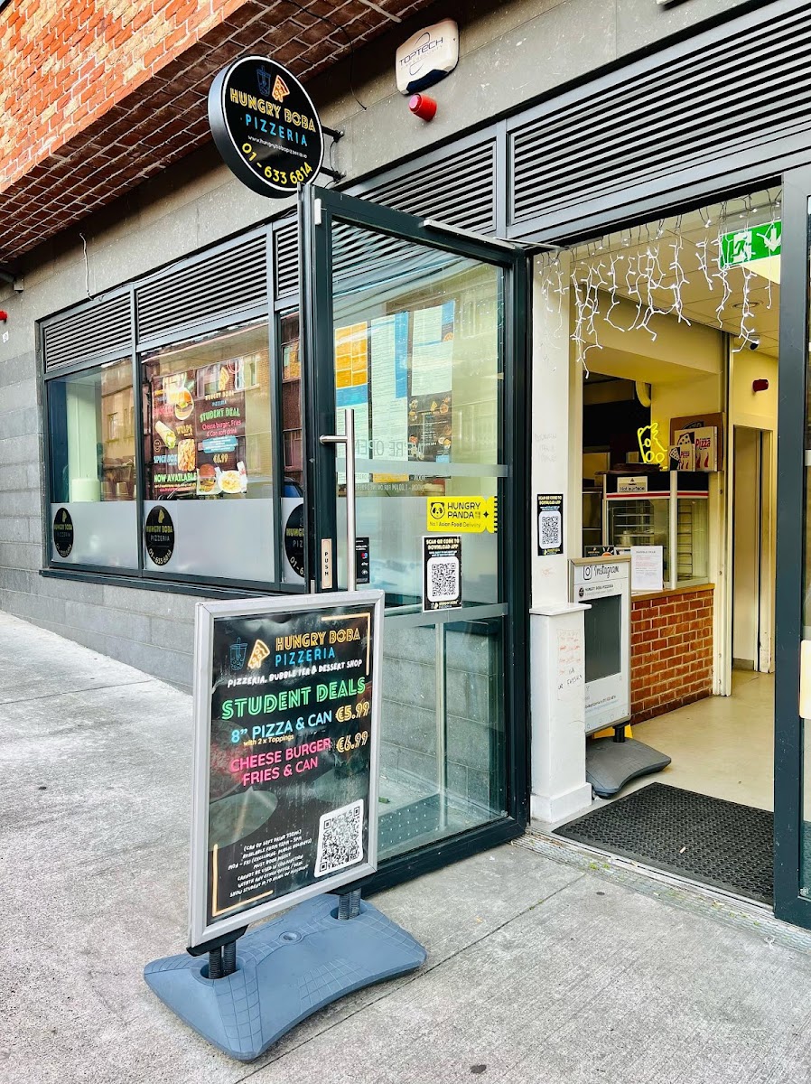 Hungry Boba Pizzeria